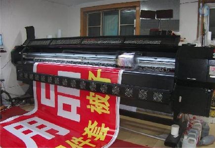  南靖县喷绘广告分辨率是多少？